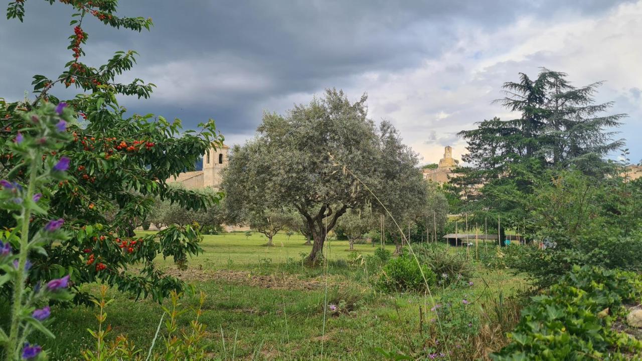 Cocon Du Papillon A Lourmarin Apartment Exterior photo